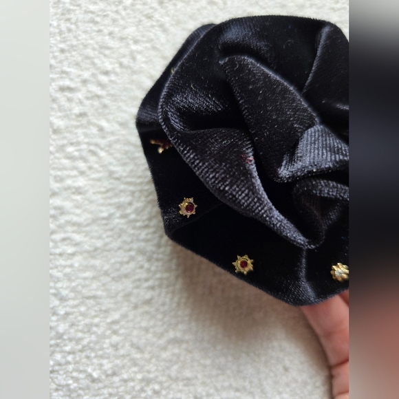 Free People, Rosette Stud Pack, Black/Multi, NWOT - Picture 10 of 15